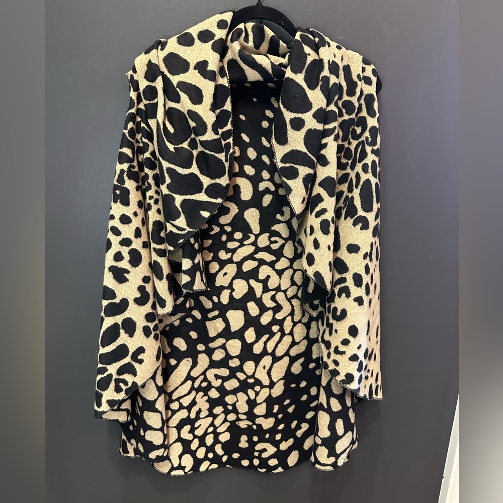 Black and Cream Duster | Cozy Cape | Poncho‎ Style | One Size